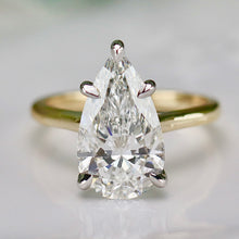 Load image into Gallery viewer, The Luna - 4.16ct Pear shaped lab grown diamond solitaire ring in 14k gold