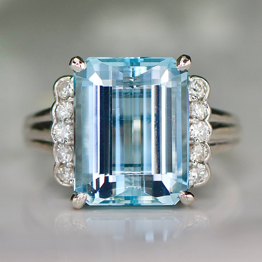 Estate Aquamarine and diamond ring in platinum