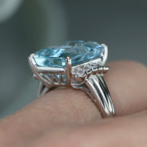 Estate Aquamarine and diamond ring in platinum