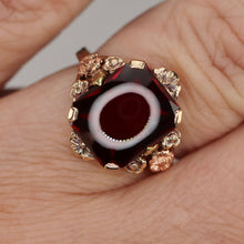 Load image into Gallery viewer, Estate vintage lab grown ruby ring in yellow gold