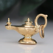 Load image into Gallery viewer, Estate Vintage genie lamp charm/pendant in yellow gold