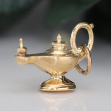 Load image into Gallery viewer, Estate Vintage genie lamp charm/pendant in yellow gold
