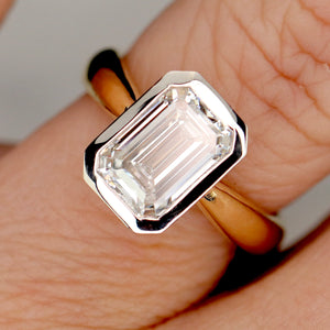 The Brielle - 3.08ct emerald cut lab grown diamond D/VS1 ring in 14k gold