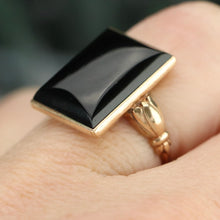 Load image into Gallery viewer, Vintage Estate rectangular Onyx ring in yellow gold