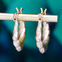 Load image into Gallery viewer, Estate vintage Yellow gold creole earrings
