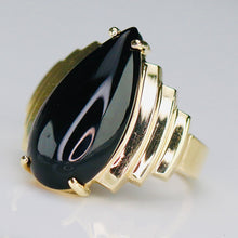 Load image into Gallery viewer, Estate vintage onyx pear shaped ring in yellow gold