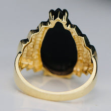 Load image into Gallery viewer, Estate vintage onyx pear shaped ring in yellow gold