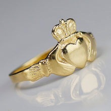 Load image into Gallery viewer, Estate Classic claddagh pinky ring from Ireland in yellow gold
