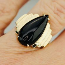 Load image into Gallery viewer, Estate vintage onyx pear shaped ring in yellow gold