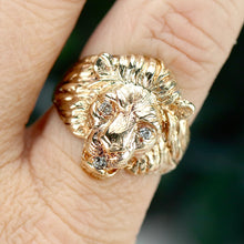 Load image into Gallery viewer, Estate vintage lion’s head ring in yellow gold with diamonds