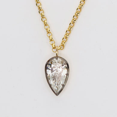 4.35ct pear cut lab grown diamond F/VS1 necklace in 14k