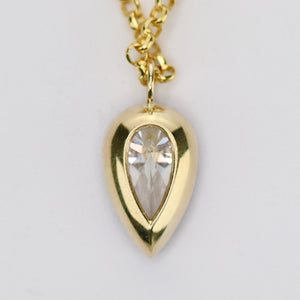 4.35ct pear cut lab grown diamond F/VS1 necklace in 14k