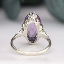 Load image into Gallery viewer, Estate Vintage moval amethyst ring in 18k white gold
