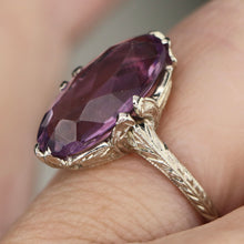 Load image into Gallery viewer, Estate Vintage moval amethyst ring in 18k white gold