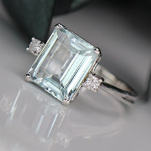 Load image into Gallery viewer, Estate vintage Aquamarine and diamond ring in 14k white gold