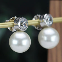 Load image into Gallery viewer, RETIREMENT SALE: Designer Ti Sento Sterling silver earrings