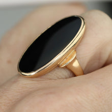 Load image into Gallery viewer, Estate HEAVY oval onyx vintage ring in yellow gold