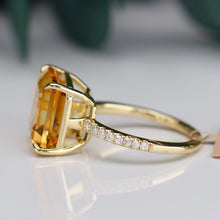Load image into Gallery viewer, SPECIAL! Vibrant Citrine and diamond ring in 14k yellow gold by Effy