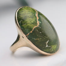 Load image into Gallery viewer, Estate Vintage Green Turquoise ring in yellow gold