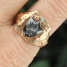 Load image into Gallery viewer, Estate Vintage hematite intaglio ring in yellow gold