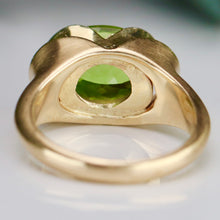 Load image into Gallery viewer, Estate Peridot ring in heavy 14k yellow gold