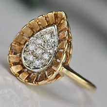 Load image into Gallery viewer, Vintage estate Pear shape diamond cluster ring in 14k yellow gold