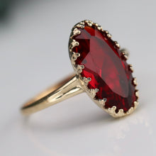 Load image into Gallery viewer, 40% OFF!  Vintage red oval paste ring in yellow gold