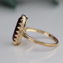 Load image into Gallery viewer, 40% OFF!  Vintage red oval paste ring in yellow gold