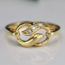 Load image into Gallery viewer, Vintage diamond swirl ring in yellow gold