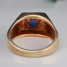 Load image into Gallery viewer, Heavy Vintage star sapphire ring in yellow gold