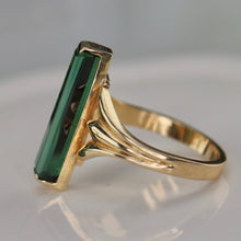 Load image into Gallery viewer, Estate green tourmaline ring in 14k yellow gold