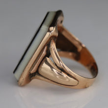 Load image into Gallery viewer, Estate vintage banded agate letter O ring in rose gold