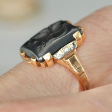 Load image into Gallery viewer, Estate vintage hematite intaglio ring in yellow gold