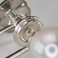 Load image into Gallery viewer, Estate pearl screwback earrings in 14k white gold