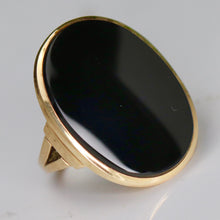 Load image into Gallery viewer, Estate HEAVY oval onyx vintage ring in yellow gold