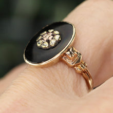 Load image into Gallery viewer, 40% OFF!  Estate vintage onyx floral ring in yellow gold