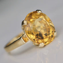 Load image into Gallery viewer, SPECIAL!  Estate vintage estate citrine ring in 14k yellow gold