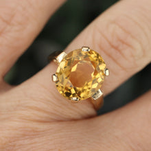 Load image into Gallery viewer, SPECIAL!  Estate vintage estate citrine ring in 14k yellow gold