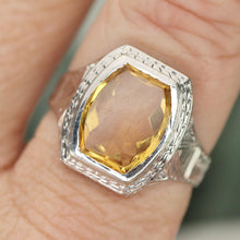 Load image into Gallery viewer, SPECIAL!  Vintage estate large citrine ring in white gold