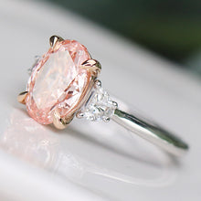 Load image into Gallery viewer, SPECIAL!  2.20ct Fancy Vivid Pink lab grown diamond ring in 14k gold