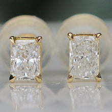 Load image into Gallery viewer, SPECIAL!  Lab grown radiant Diamond studs in 18k yellow gold
