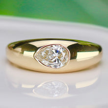Load image into Gallery viewer, SPECIAL!  Pear shaped lab grown diamond ring in 14k yellow gold