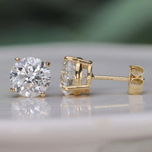 Load image into Gallery viewer, SPECIAL! RETAIL IS $995!  Lab grown 3ctw F-G/SI+ Diamond studs in 14k yellow gold