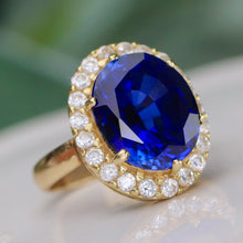 Load image into Gallery viewer, Princess Diana style synthetic Sapphire in 14k yellow gold