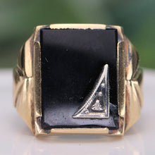 Load image into Gallery viewer, 30% OFF!  Classic vintage onyx and diamond ring in yellow gold