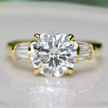 Load image into Gallery viewer, SPECIAL!  3.75ctw lab grown diamond ring in 14k yellow gold