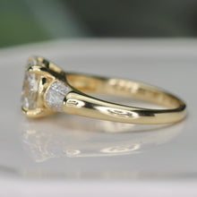 Load image into Gallery viewer, SPECIAL!  3.75ctw lab grown diamond ring in 14k yellow gold