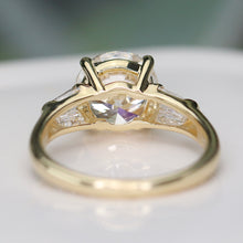 Load image into Gallery viewer, SPECIAL!  3.75ctw lab grown diamond ring in 14k yellow gold