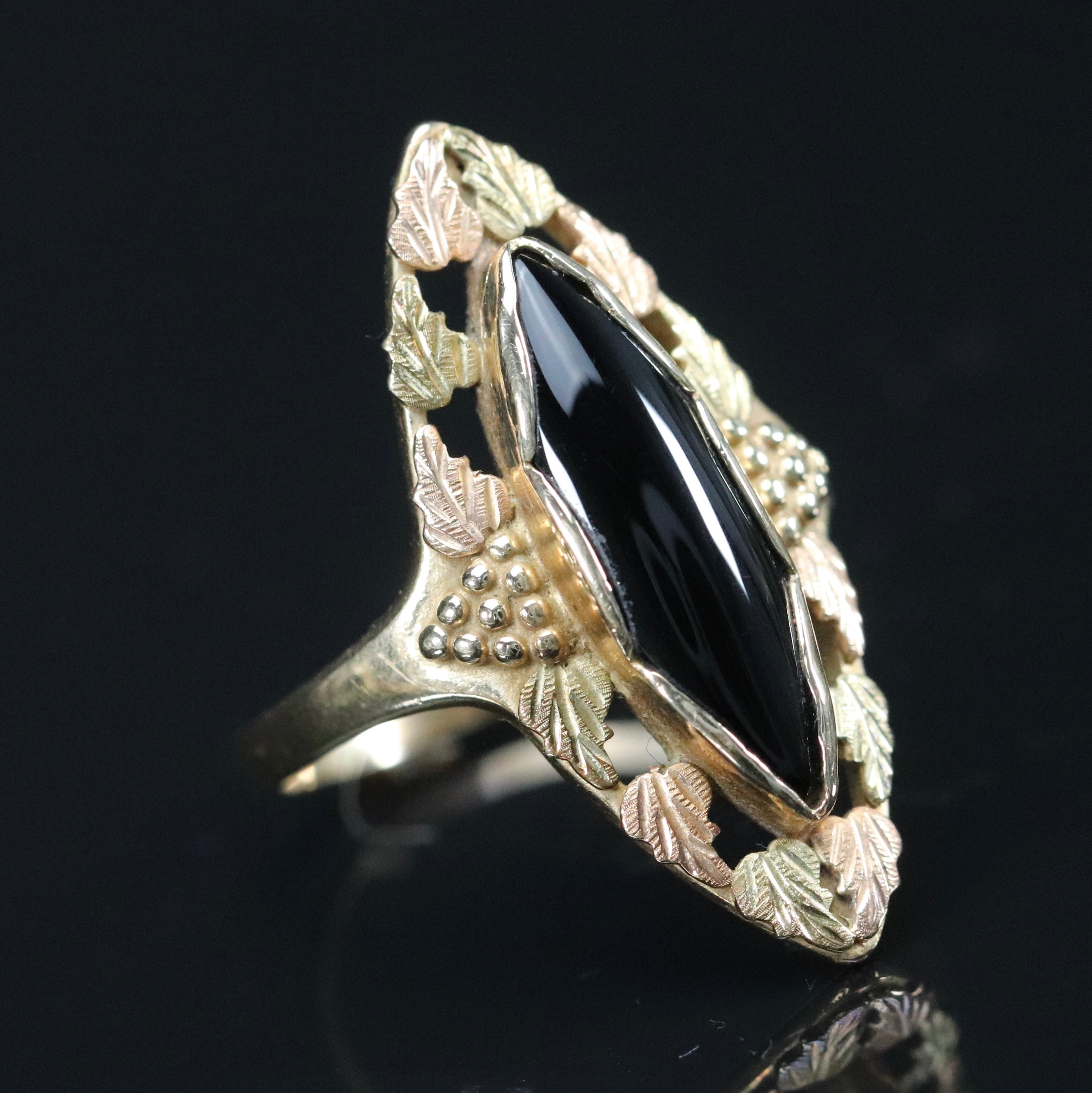 Vintage onyx ring from Manor Jewels