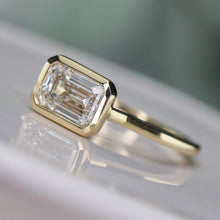 Load image into Gallery viewer, SPECIAL!  2ct emerald cut lab grown diamond ring in 14k yellow gold